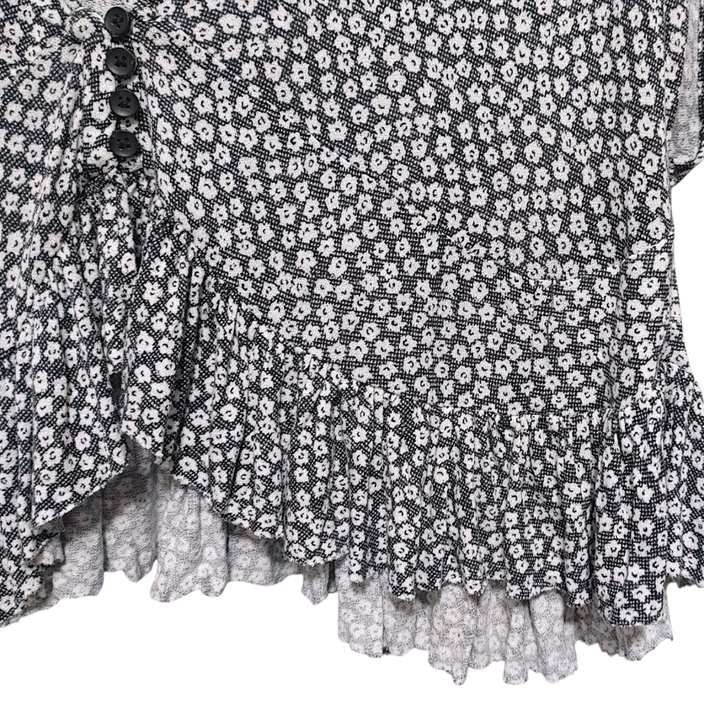 Urban Outfitters Black & White Floral Ruffled Crop Top Women's Size Large L - Picture 5 of 9